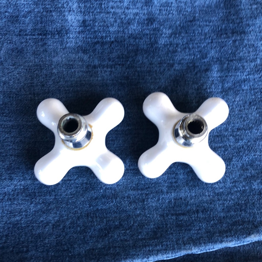 White Hot and Cold Faucet Handles - Picture 3 of 4